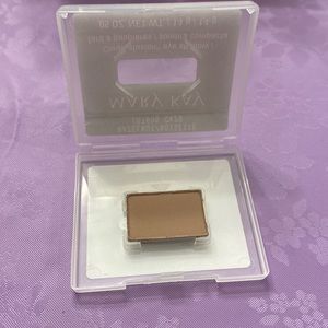 Chromafusion eye shadow Hazelnut